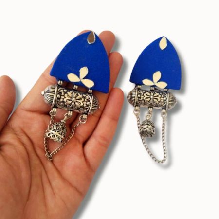 Blue Mirror Kundan Oxidized Jhumka With Chain